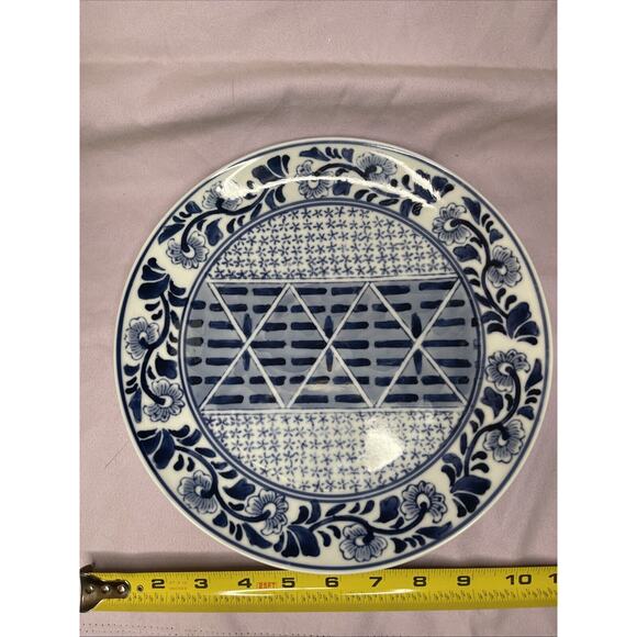 Beautiful Blue on White Stoneware Dinner Plate – VGC – LOVELY FLORAL DESIGN - Picture 4 of 4